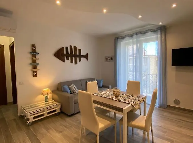 60mt Dal Mare * В'яреджо