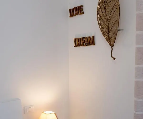 60mt Dal Mare Апартаменти В'яреджо